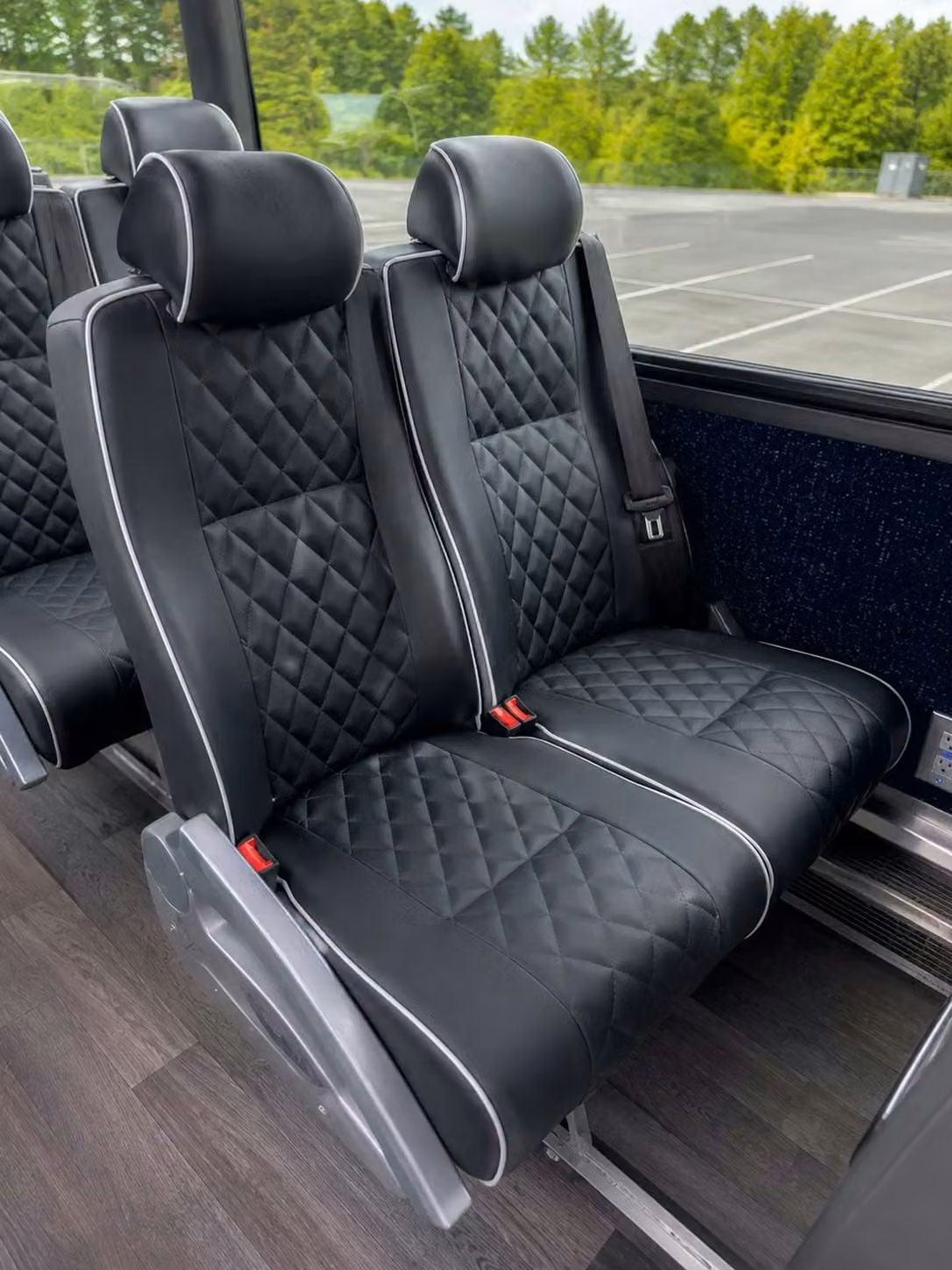 tucker charter bus reclining seats