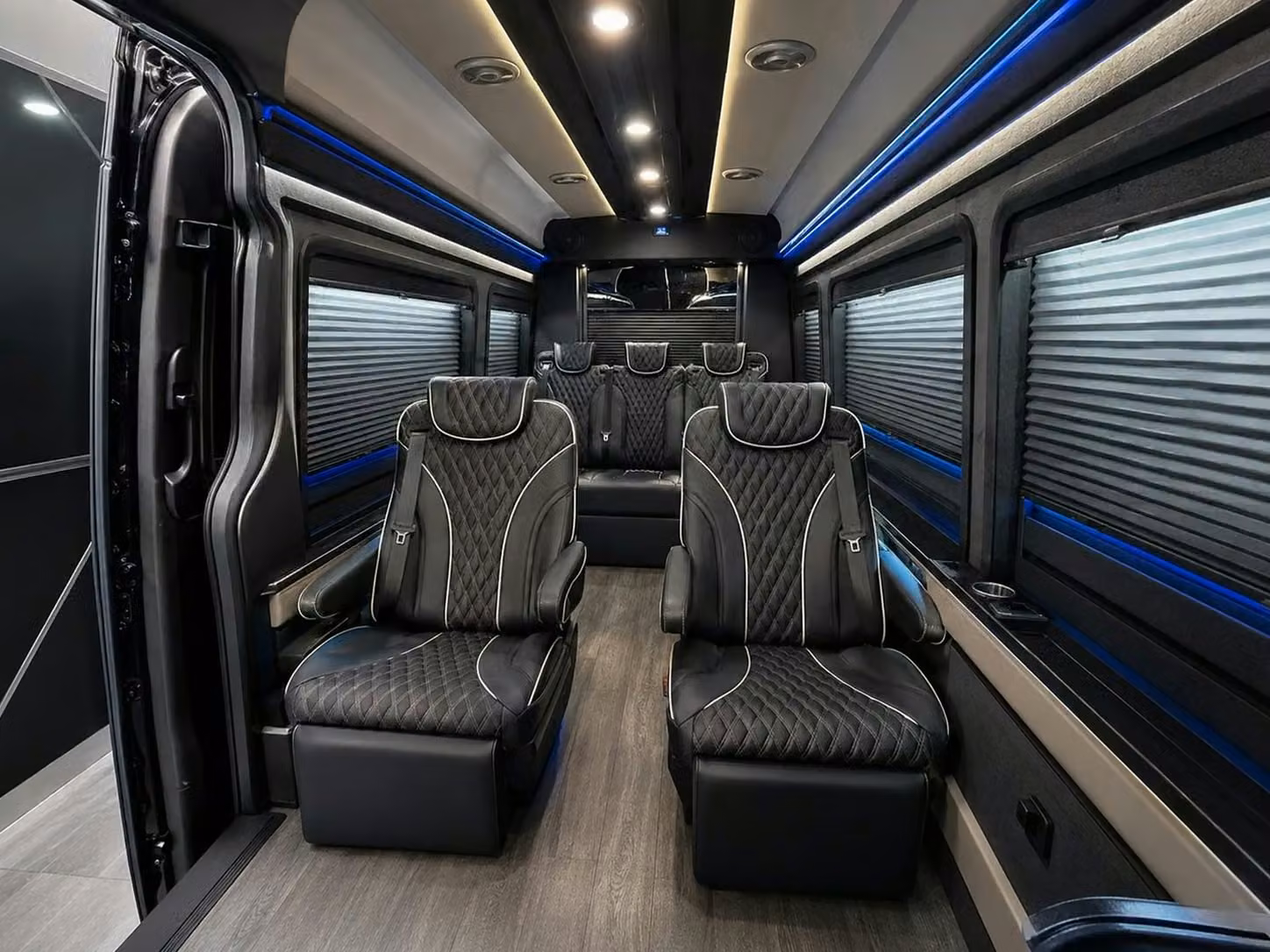 tucker easy tucker airport shuttle bus services for groups of all sizes