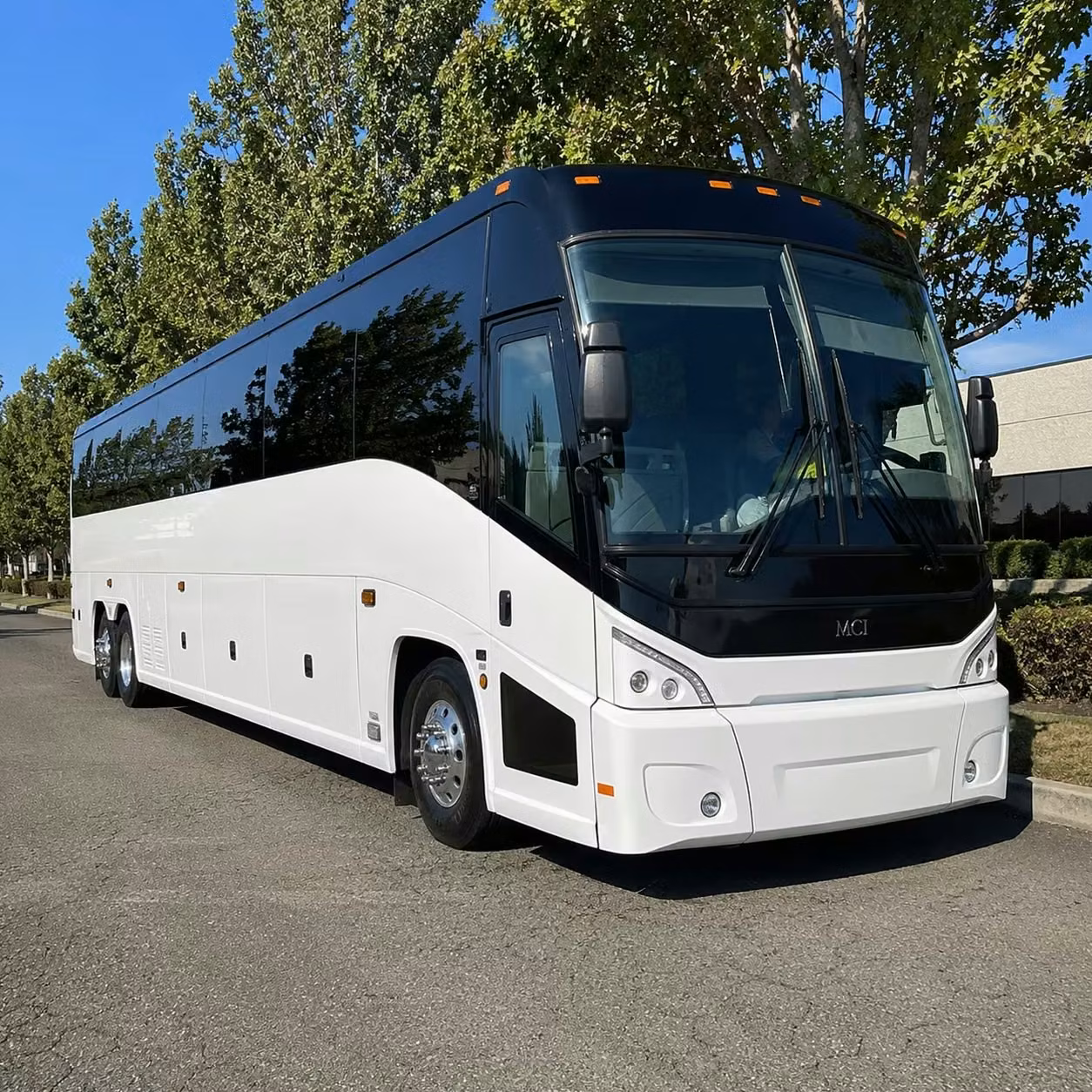 tucker long distance transportation