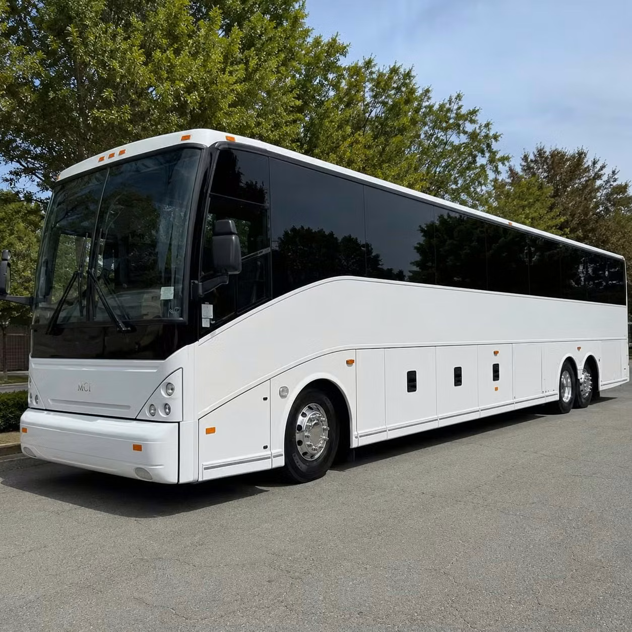 tucker reliable convention bus shuttles