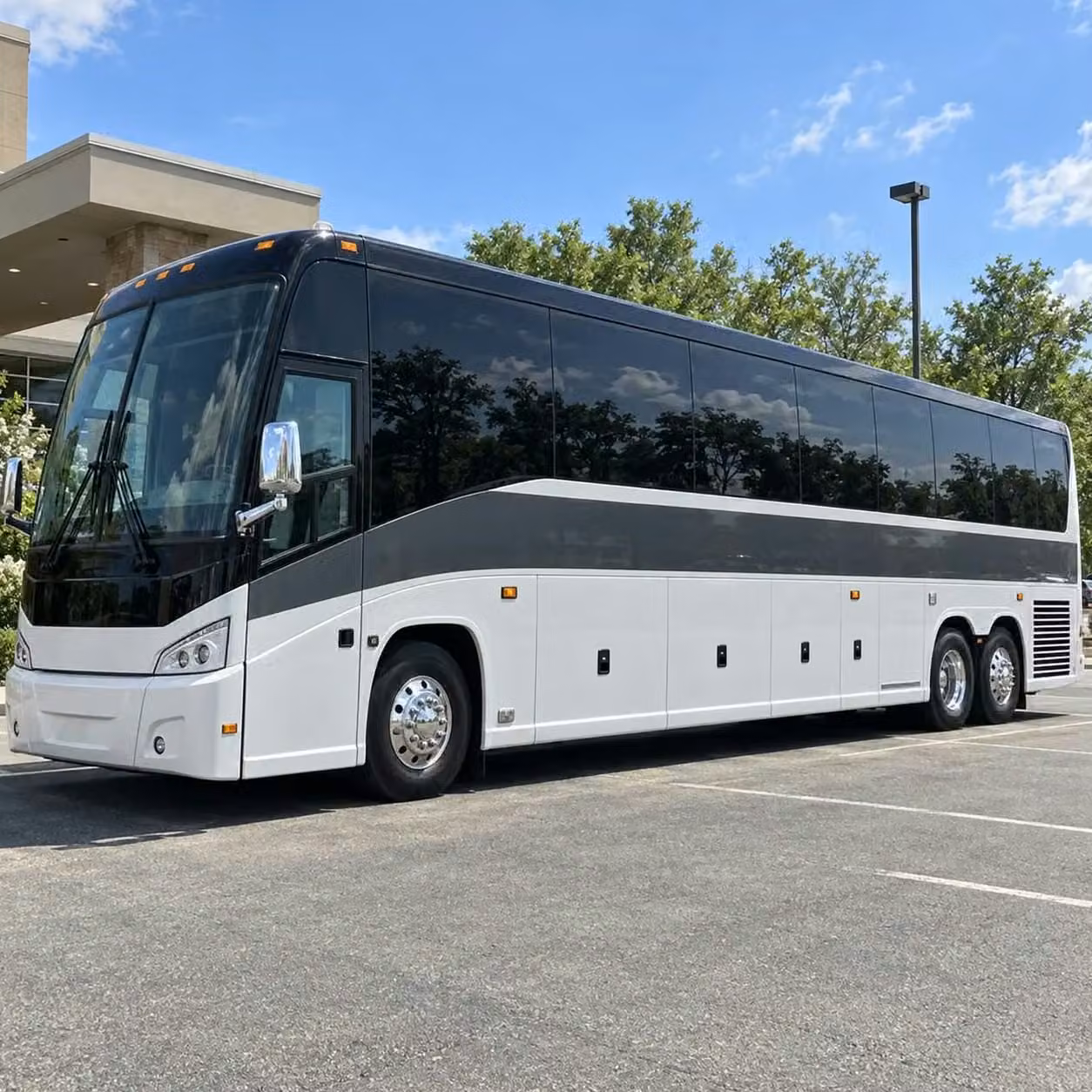 tucker shuttle bus services to mercedes benz stadium