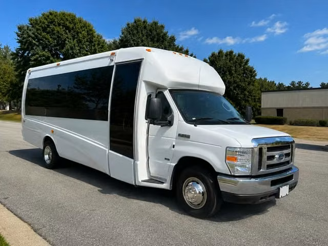 tucker charter bus rentals