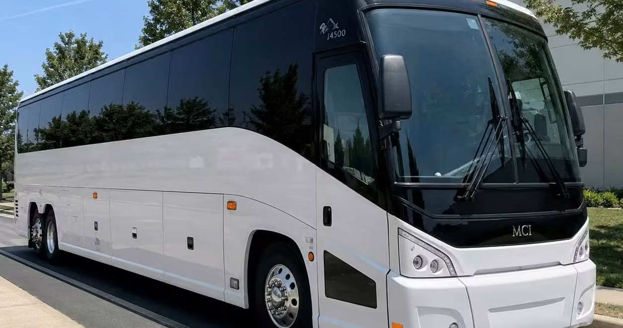 tucker charter bus
